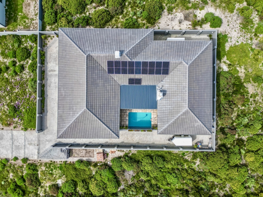 6 Bedroom Property for Sale in Kleinbaai Western Cape